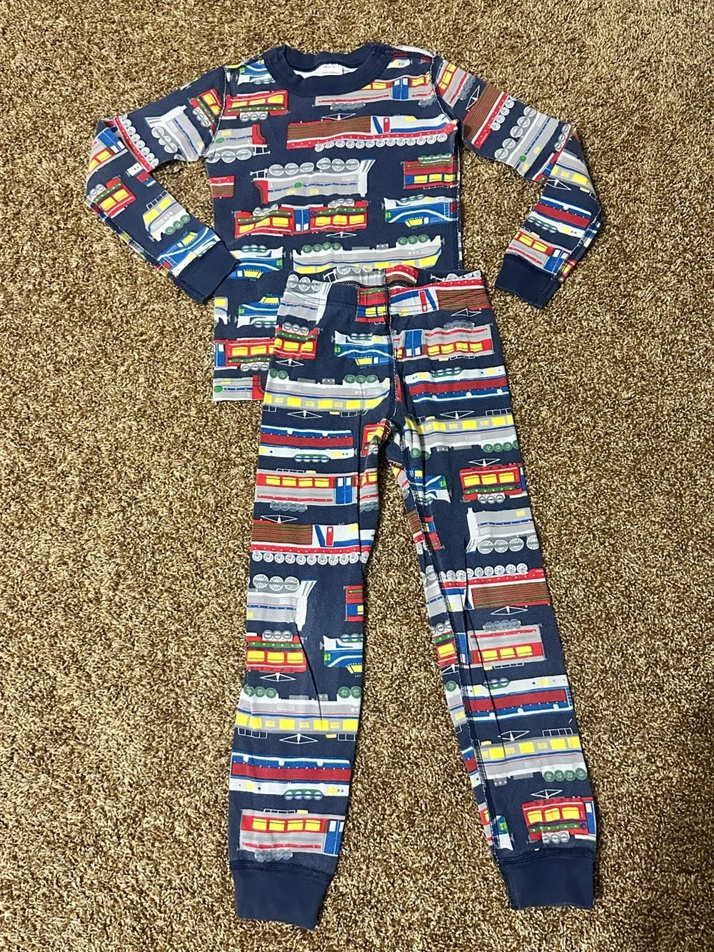 Hanna Andersson Train Pajamas size 6/7